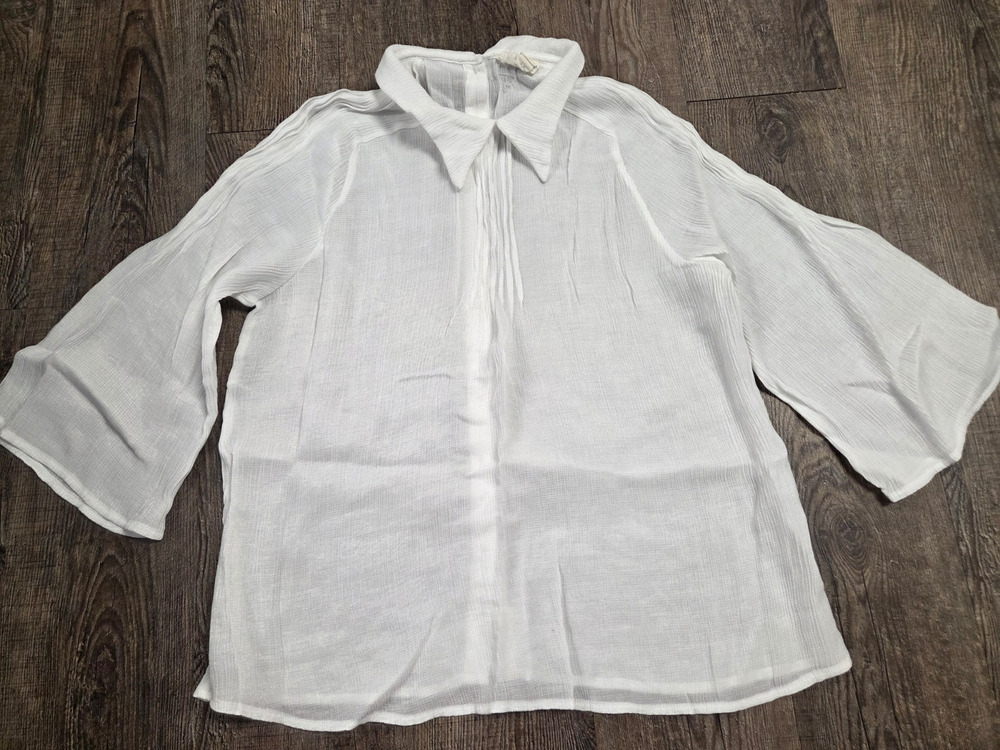 The Korner White Gauzey Button Back Collared Blouse Shirt Top Large Fitted